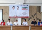 Erzaldi-Yuri Daftarkan Diri ke KPU Babel pada 29 Agustus 2024 Pakai Vespa
