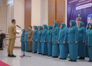 Lantik Pengurus TP PKK Bangka, Pj Bupati Isnaini Berharap Ikut Mendukung Suksesnya Pencapaian Program Strategis Nasional