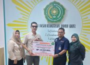 Bumida Babel Serahkan Santunan Meninggal Dunia Mahasiswa PJKR UNMUH Babel