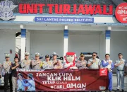 Sinergi Bersama Satlantas Polres Belitung, Honda Babel Bagikan Helm Gratis saat Operasi Keselamatan Menumbing 2025