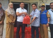PT Timah Salurkan Bantuan Makanan Cepat Saji untuk Warga Terdampak Banjir di Pangkalpinang