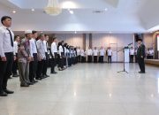 Gubernur Babel Serahkan SK ke 38 CPNS, Tekankan Adaptasi dan Profesionalisme