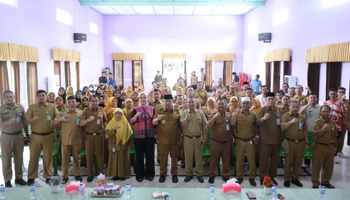 Gubernur Hidayat Sambangi SMAN 1 Kelapa, Tegaskan Netralitas ASN dan Larangan IPP