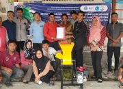 UBB Serahkan Mesin Pencacah Kompos untuk Tingkatkan Produktivitas Desa Pergam