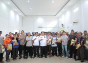 Gubernur Babel Juga Bagikan Ribuan Paket Sembako di Tiga Titik Lain Pangkalpinang