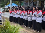 Upacara HGN dan HUT ke-80 PGRI di Merawang Berlangsung Khidmat meski Diguyur Hujan