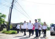 PT TIMAH Tbk Kembali Hadir Bantu Warga Terdampak Banjir Rob di Pangkalpinang