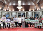 25 Tahun Babel, Gubernur Hidayat Arsani Salurkan Bantuan Sosial dan Teguhkan Kepemimpinan Berbasis Syukur dan Kebersamaan