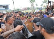 Gubernur Babel Temui Massa Aksi, Tegaskan Komitmen Legalisasi Tambang Rakyat Lewat IUPR