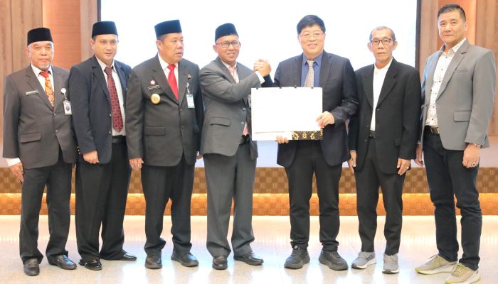 Dilantik Gubernur Babel, Jajaran Baru BUMD PT BBBS Ditantang Jadi Mesin Ekonomi Daerah