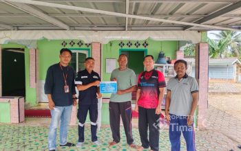 Ramadan Penuh Berkah, PT TIMAH Serahkan Bantuan Untuk Musala Baiturrohma di Desa Keposang