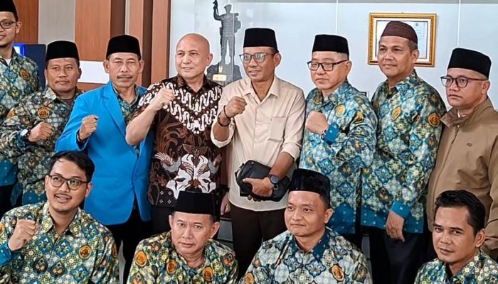 PGMI Babel Desak Anggaran Madrasah Tak Dipangkas, DPRD Tegaskan Komitmen Perjuangkan Guru