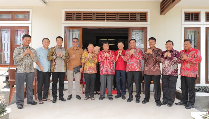 Momentum Imlek, Gubernur Hidayat Tegaskan Pentingnya Toleransi Antarumat