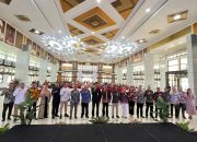 BKKBN Babel Bersama OJK Babel dan Bank Mandiri Salurkan Bantuan GENTING untuk 84 Penerima Manfaat