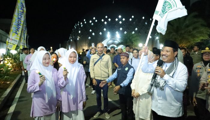 Pawai Obor Meriahkan Idulfitri di Pangkalpinang, Wali Kota: Jadi Sarana Syiar Islam