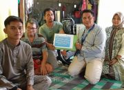 PT TIMAH Serahkan Bantuan Kursi Roda untuk Warga Teluk Radang, Ringankan Aktivitas Sehari-hari