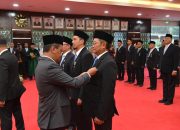 Jejak Bakti untuk Negeri, 8 Insan PLN Terima Tanda Kehormatan dari Presiden RI