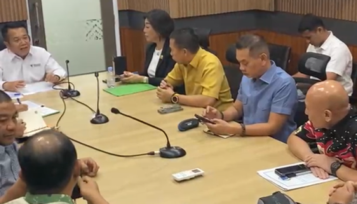 Harga TBS Sawit Petani Anjlok, DPRD Babel Minta Pemerintah Pusat Intervensi PKS