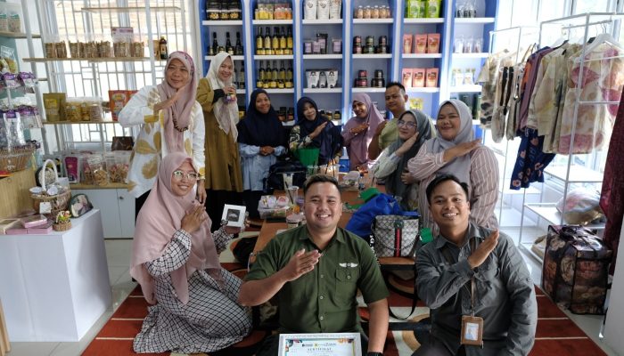 PLN Peduli Dorong UMK Naik Kelas Lewat Pelatihan Ads Digital di Bangka Belitung