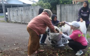 Gotong Royong Pembersihan Drainase di Air Salemba Diintensifkan untuk Kurangi Risiko Banjir