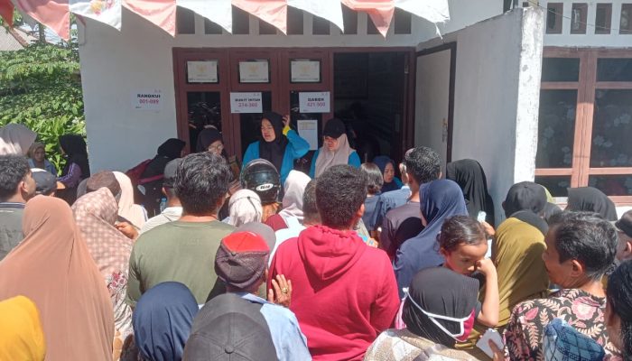 Baznas Pangkalpinang Salurkan Santunan untuk 500 Mustahik, Wali Kota Dorong Peningkatan Zakat ASN