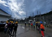 PLN Pulihkan Sistem Kelistrikan Sumatra, Lebih dari 8,3 Juta Pelanggan Kembali Nikmati Listrik