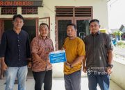 PT TIMAH Bantu Bangun Pos Kamling dan Sediakan HT untuk Perkuat Keamanan Desa Tanjung Gunung