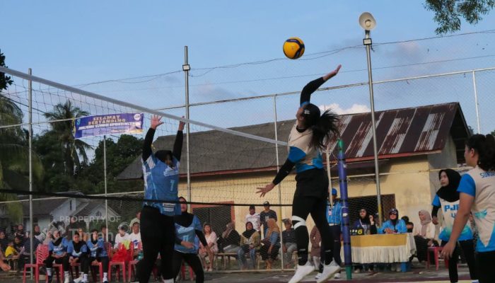 PT TIMAH Dukung Turnamen Voli Putri Kades Cup I Desa Terong, Dorong Pembinaan Atlet dan Budaya Olahraga
