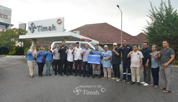 PT TIMAH Serahkan Ambulans untuk Warga Temberan, Perkuat Akses Pelayanan Kesehatan