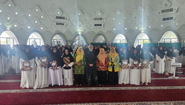 Pelantikan DPC Al Hidayah Tingkat Kecamatan, Wawako Dessy Harap Jadi Mitra Pemerintah Membangun Pangkalpinang Religius