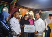 PT TIMAH Dukung GENTING BKKBN, Tiga Keluarga Terima Bantuan Rumah Layak Huni