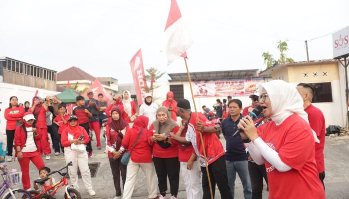 Warga Batin Tikal Semarakkan HUT ke-81 RI, Wawako Dessy Tekankan Hidup Sehat dan Kebersihan