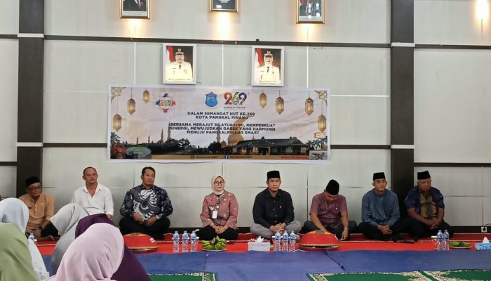 Nganggung di Kecamatan Gabek, Wawako Dessy Minta Pelayanan Publik Lebih Ramah dan Responsif